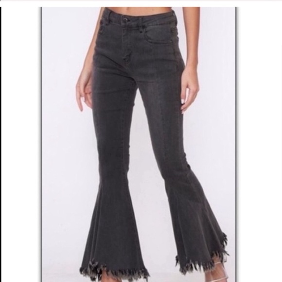 Charcoal Distressed Wide Leg and Fringe Hem Jeans (Black Denim Jeans) - Picture 5 of 10